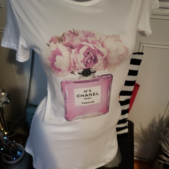 9 different tshrirt 1 dress - Picture 6 of 6